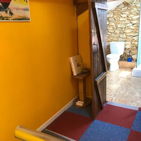 Corail Cuisine Et Sdb Partagees Homestay Saint-Sever (Landes)