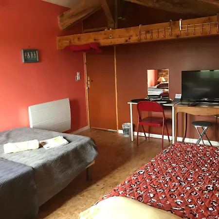Corail Cuisine Et Sdb Partagees Homestay Saint-Sever (Landes)
