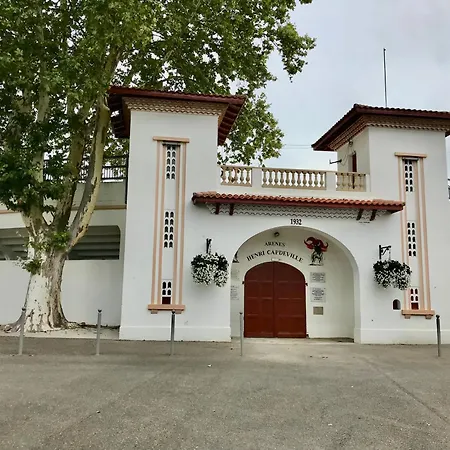 Corail Cuisine Et Sdb Partagees * Saint-Sever (Landes)